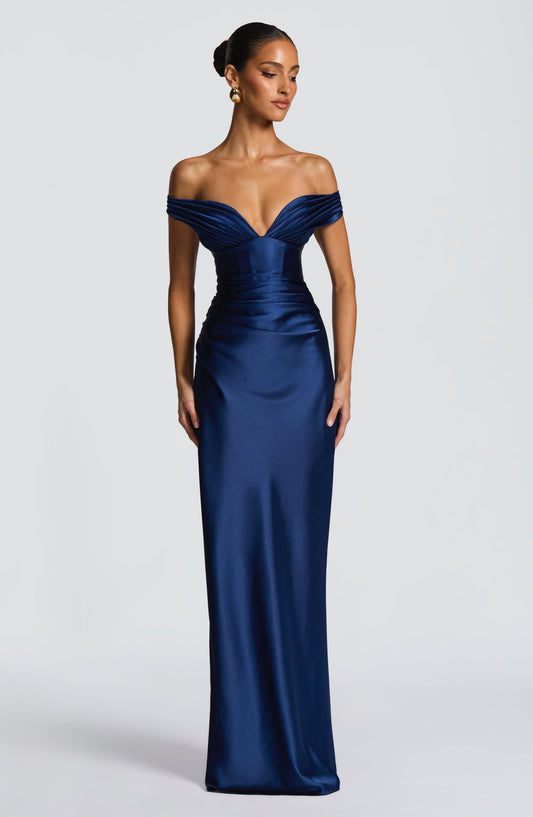 LISA-MARIE | Vestido largo con espalda corsé