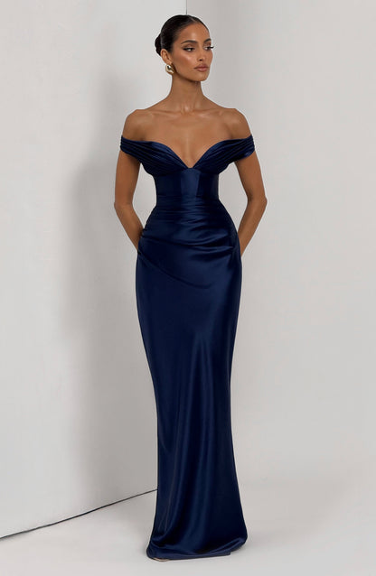 LISA-MARIE | Vestido largo con espalda corsé